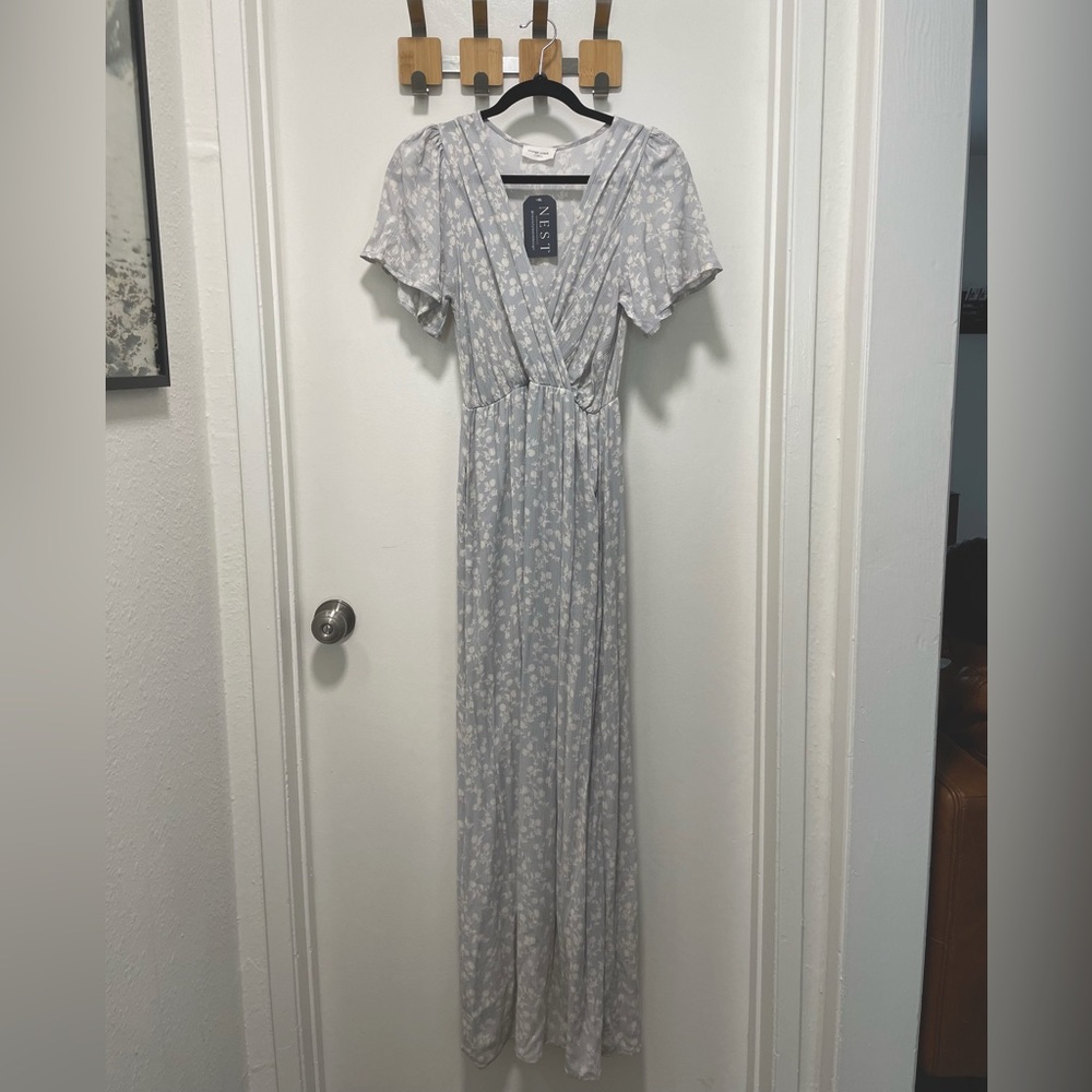 NWT Nest style & design Floral Dress